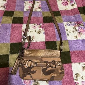 B Makowsky crossbody‎ camo leather purse